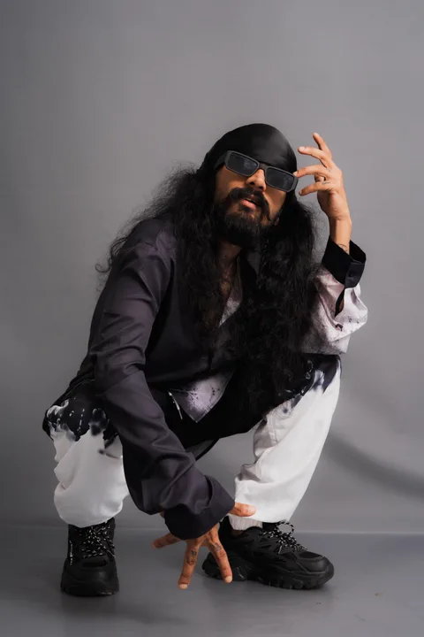 King Lotuss studio portrait 4